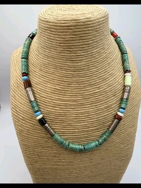 TOMMY SINGER Artist Signed Navajo Turquoise Beaded Women’s Necklace - 16 Inches